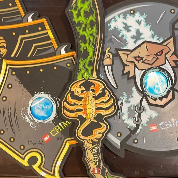 LEGO Chima Foam Shields and Scorpion Sword - Picture 7 of 10